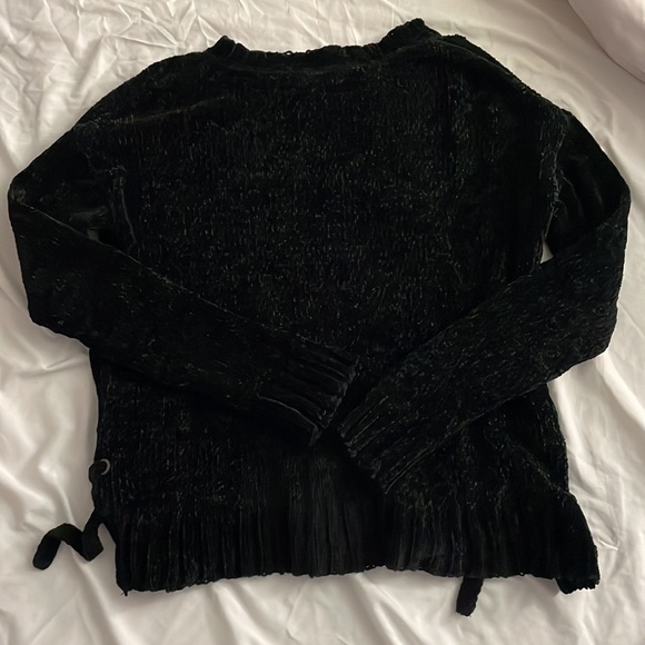 American Eagle chenille tie side sweater - Picture 4 of 4